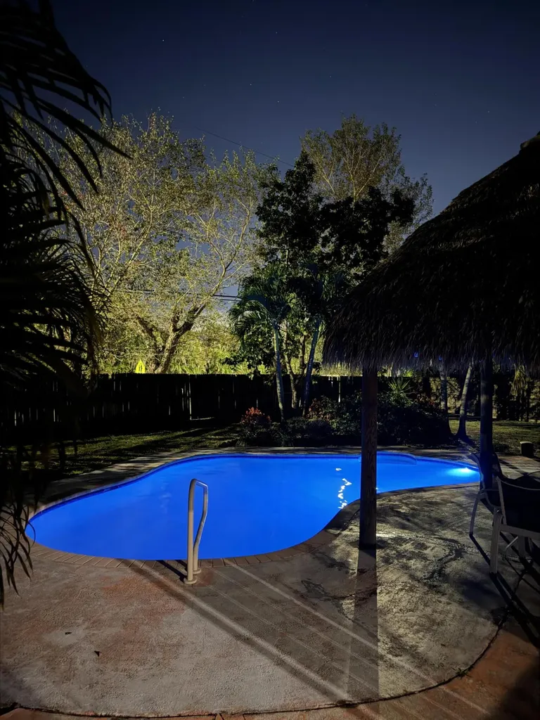 105 Sunflower Circle Royal Palm Beach FL 33411