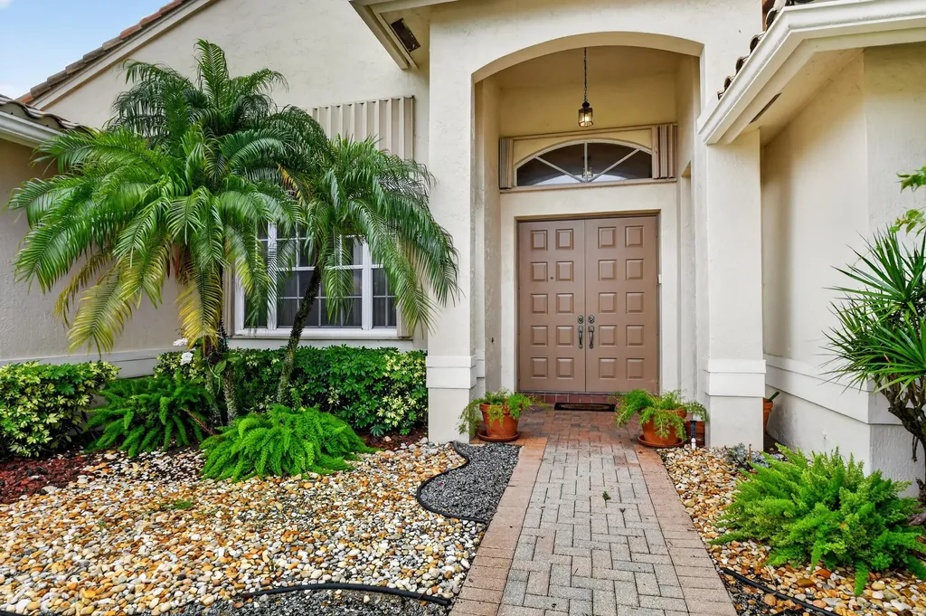 6715 Chimere Terrace Boynton Beach FL 33437