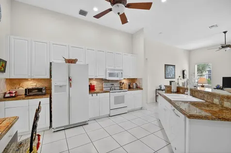 6715 Chimere Terrace Boynton Beach FL 33437