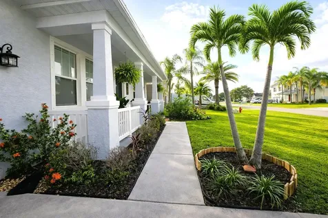 5915 NW Brianna Court Port St Lucie FL 34986