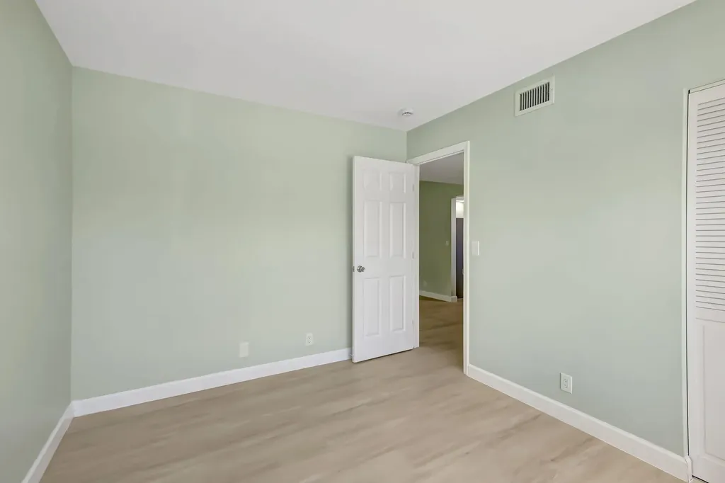 1538 SE Royal Green Circle Port St Lucie FL 34952