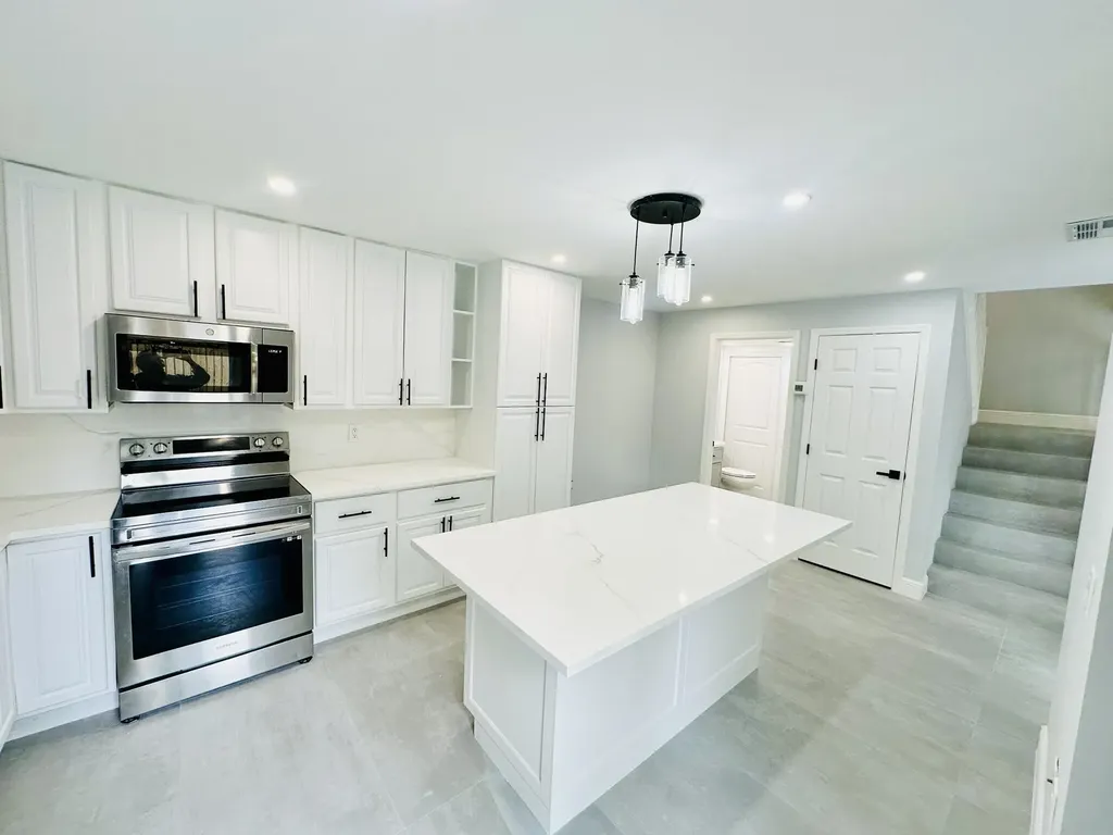 403 4th Lane Lane Palm Beach Gardens FL 33418