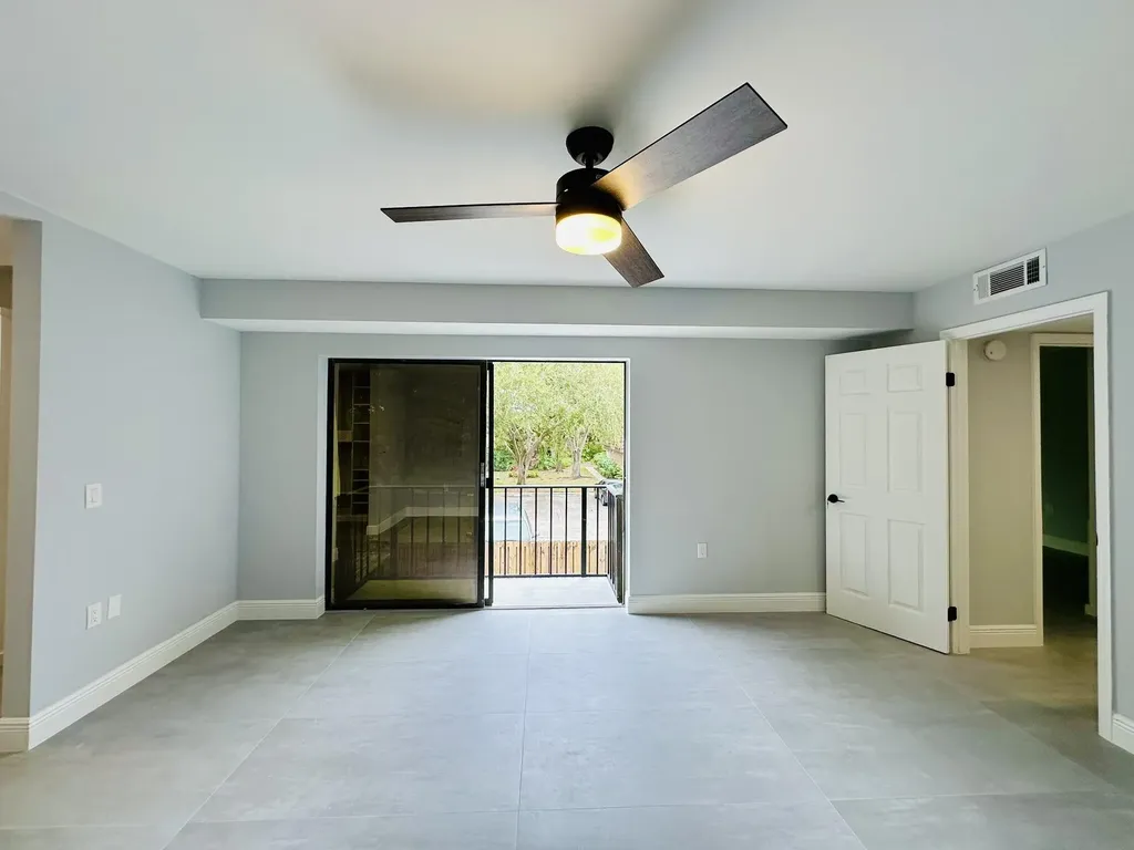 403 4th Lane Lane Palm Beach Gardens FL 33418