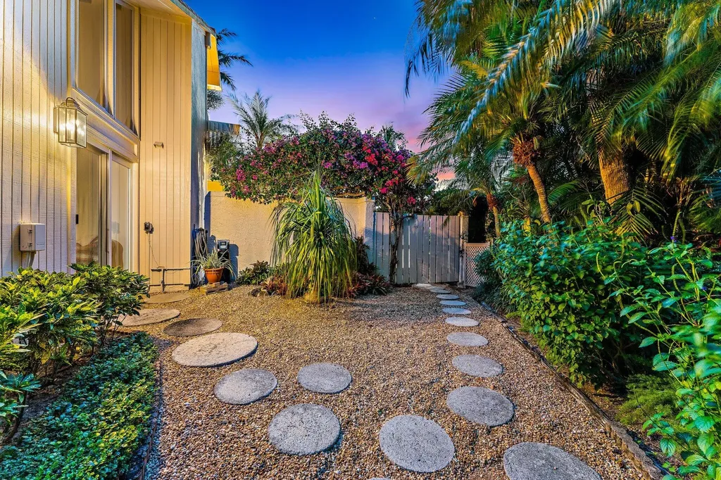 105 Albacore Lane Jupiter FL 33477