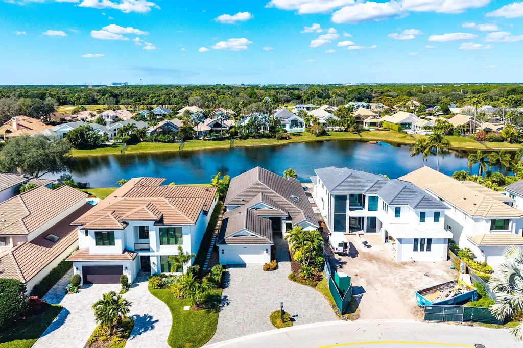 13765 Le Havre Drive Palm Beach Gardens FL 33410