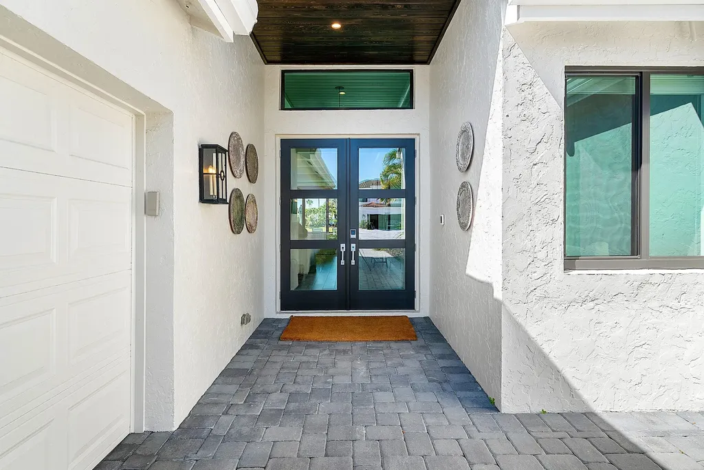 13765 Le Havre Drive Palm Beach Gardens FL 33410