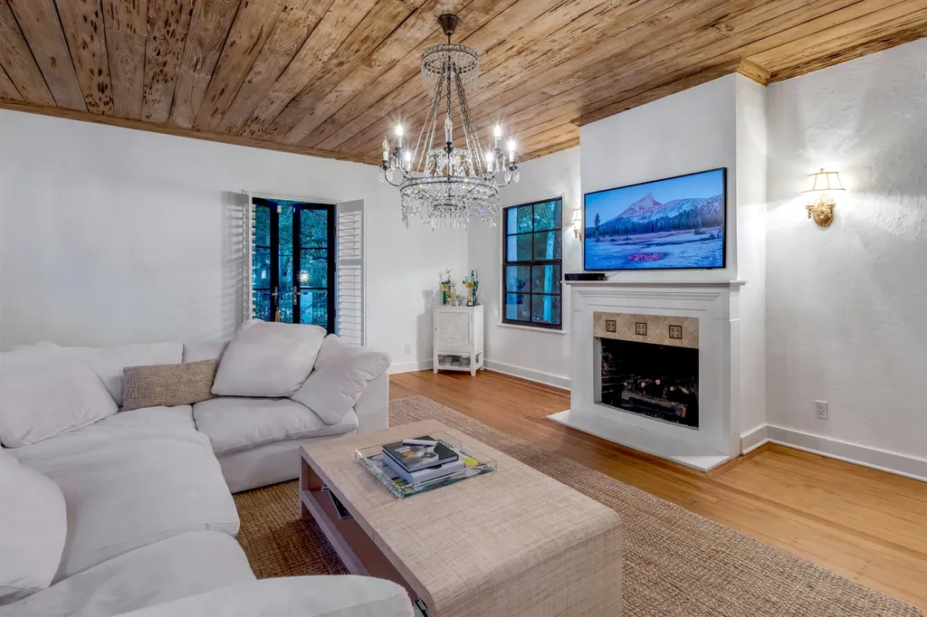 755 Alamanda Street Boca Raton FL 33486