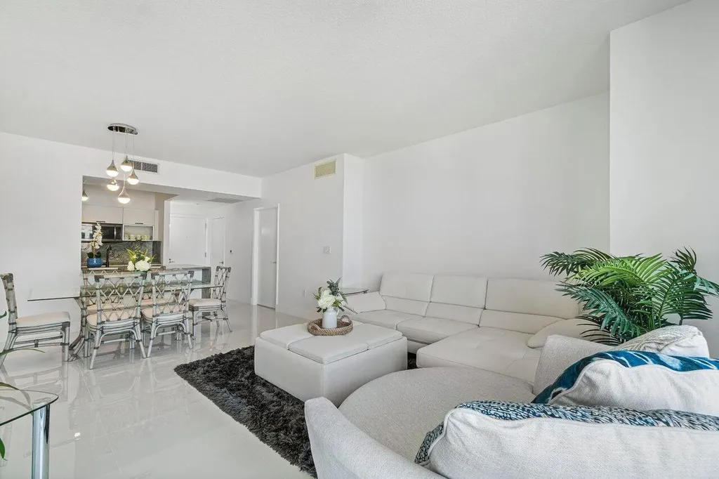 550 Okeechobee Boulevard West Palm Beach FL 33401