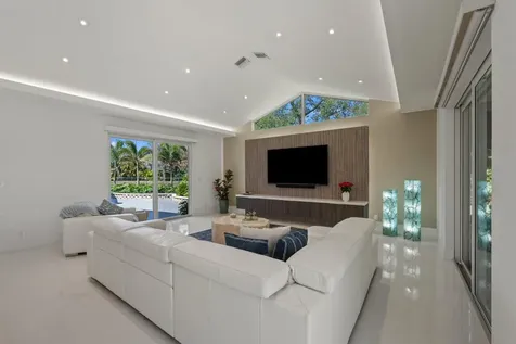 4655 Cherry Laurel Lane Delray Beach FL 33445