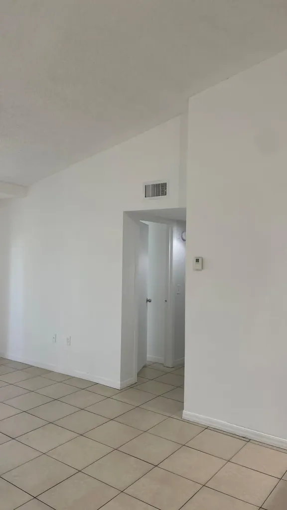 4199 N Haverhill Road West Palm Beach FL 33417