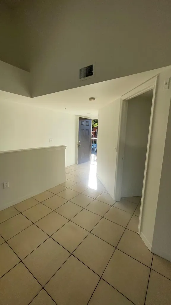 4199 N Haverhill Road West Palm Beach FL 33417