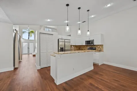 5363 NW 53rd Street Coconut Creek FL 33073