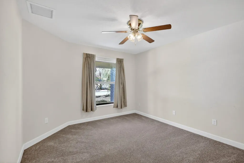 7 Aragon Lane Port St Lucie FL 34952