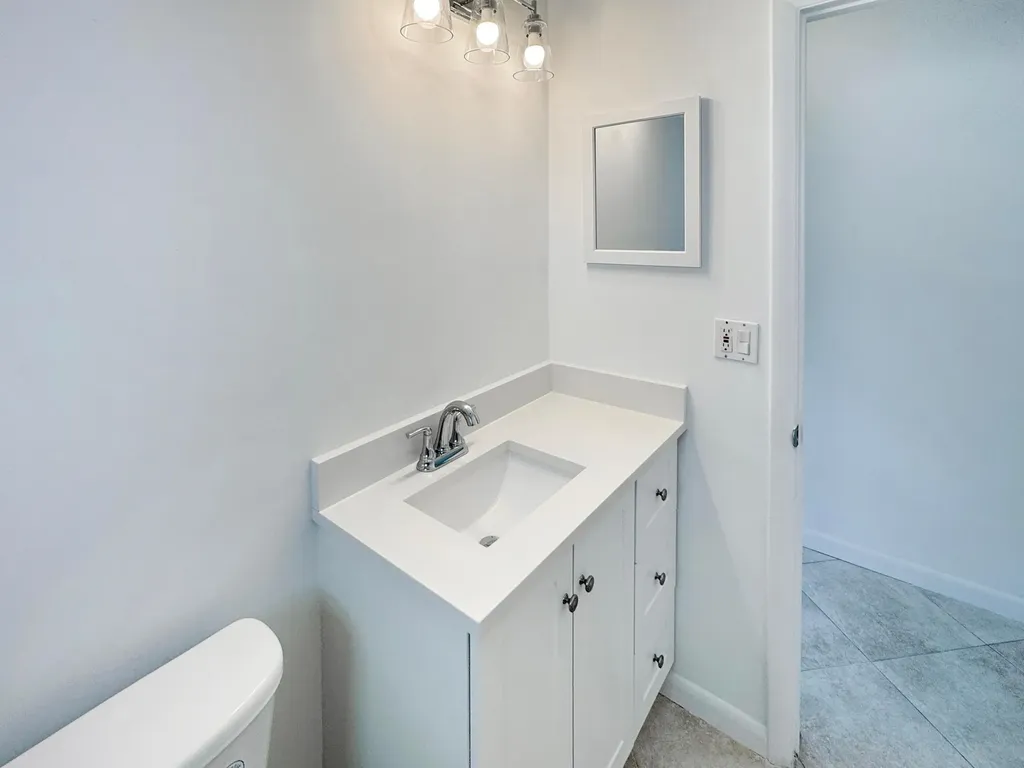 514 SW 20th Street Boynton Beach FL 33426