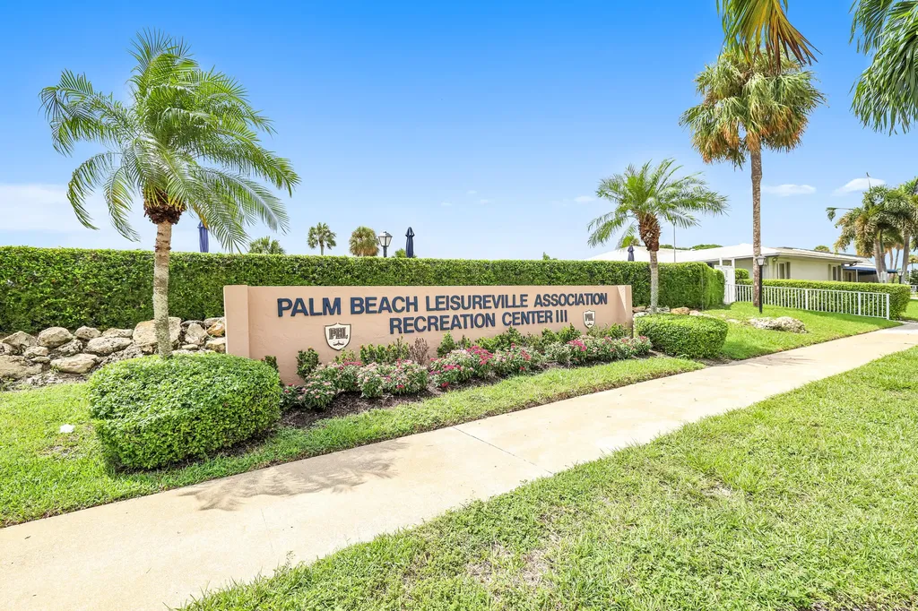 514 SW 20th Street Boynton Beach FL 33426
