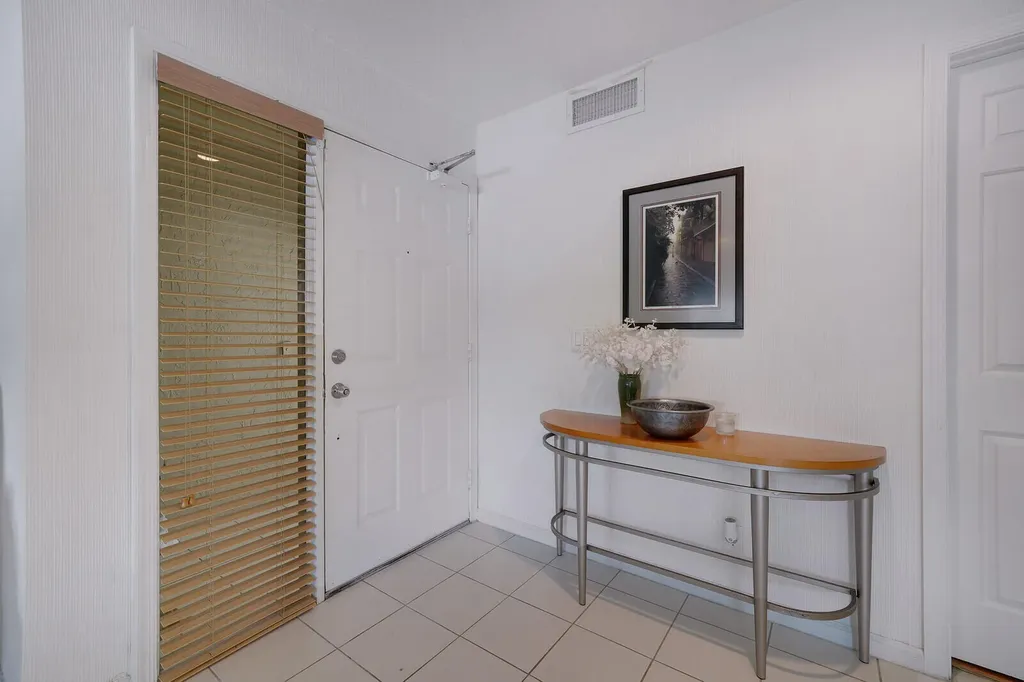 5521 Coach House Circle Boca Raton FL 33486