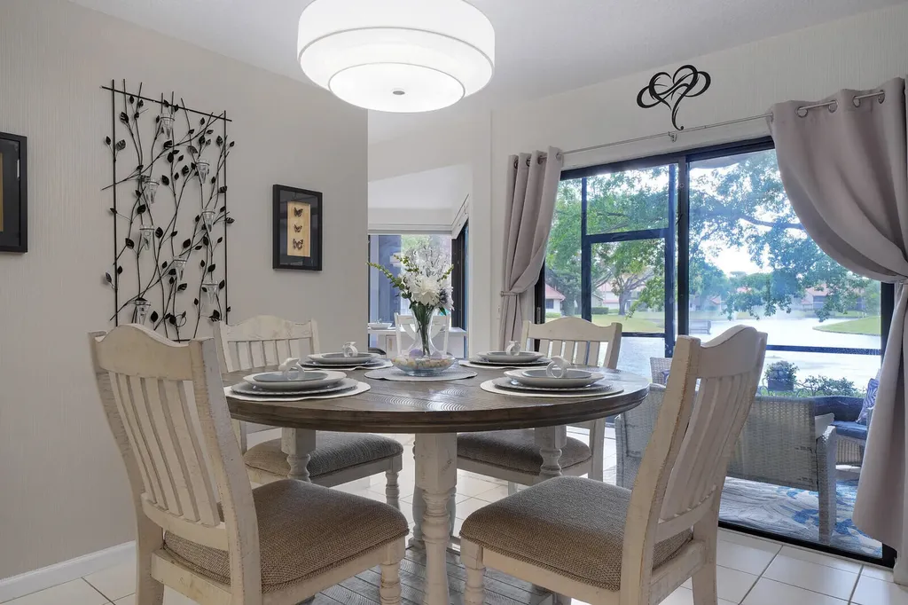 5521 Coach House Circle Boca Raton FL 33486
