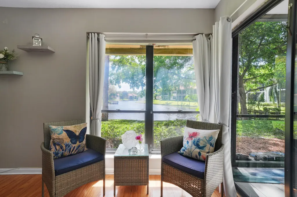 5521 Coach House Circle Boca Raton FL 33486
