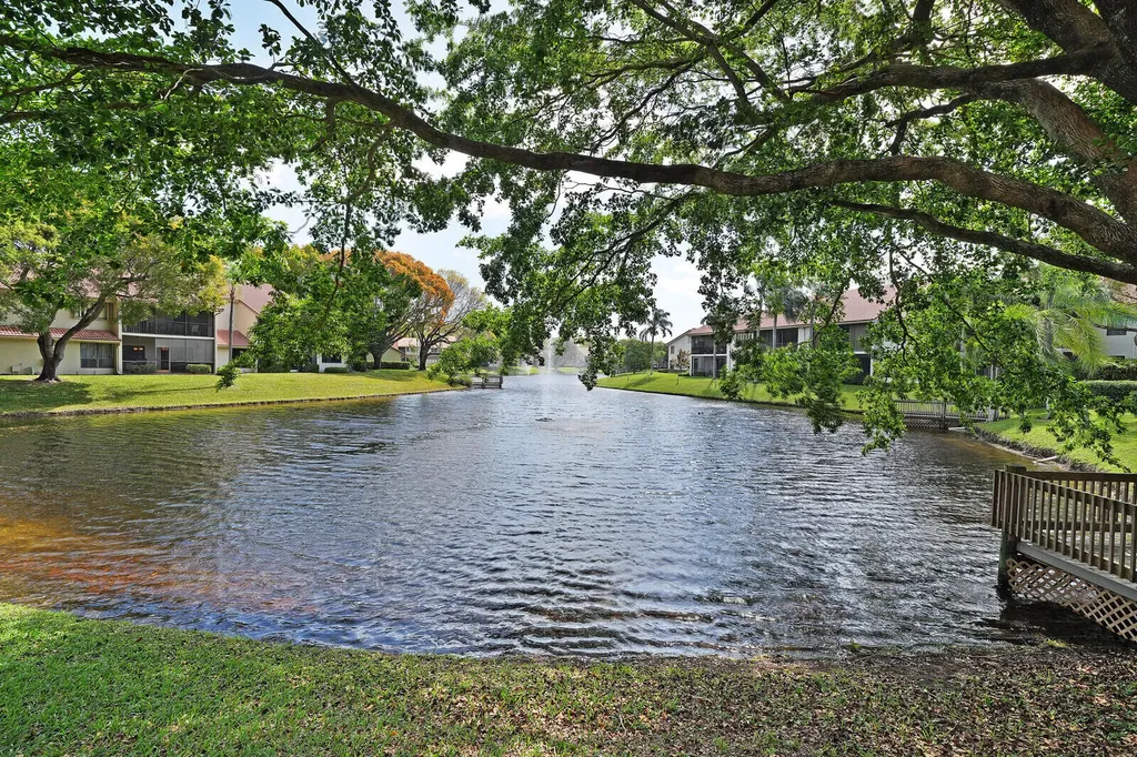 5521 Coach House Circle Boca Raton FL 33486
