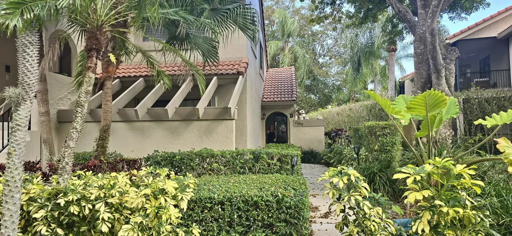 5521 Coach House Circle Boca Raton FL 33486