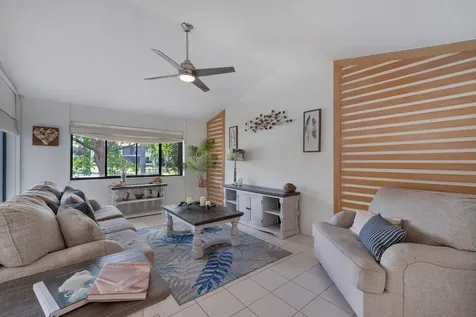 5521 Coach House Circle Boca Raton FL 33486