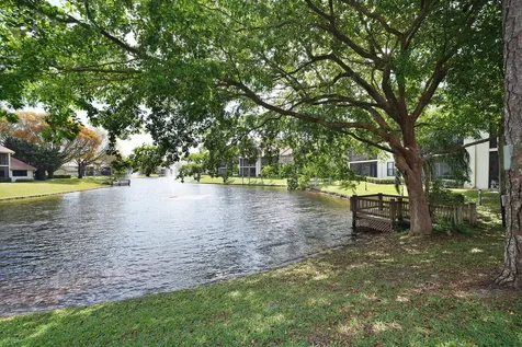 5521 Coach House Circle Boca Raton FL 33486
