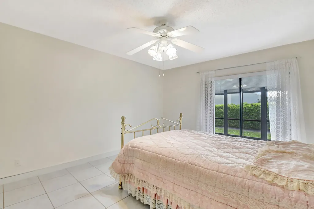 12233 Country Greens Boulevard Boynton Beach FL 33437