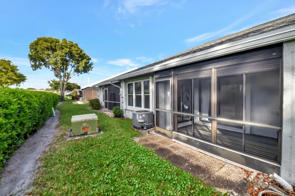 12233 Country Greens Boulevard Boynton Beach FL 33437