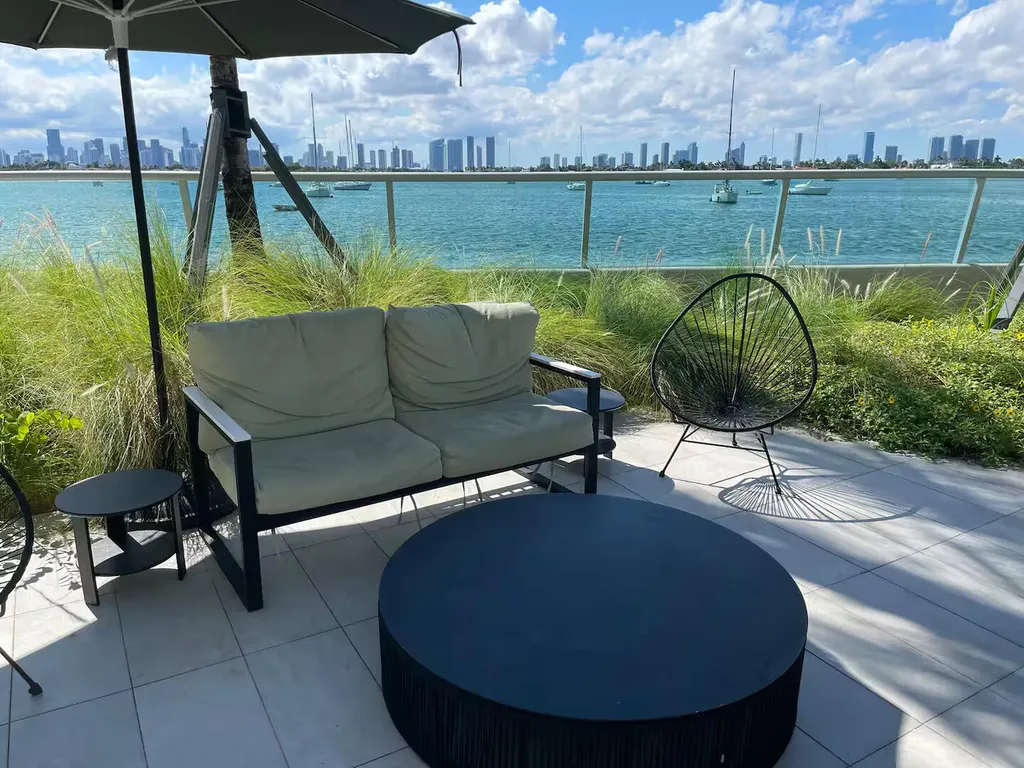 1500 Bay Road Miami Beach FL 33139