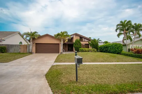 21566 Arbor Way Boca Raton FL 33433