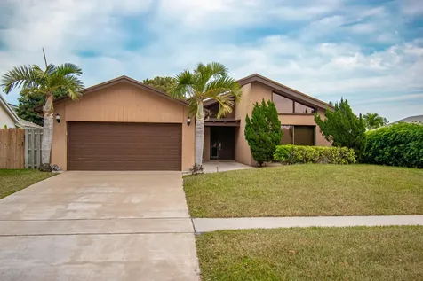 21566 Arbor Way Boca Raton FL 33433