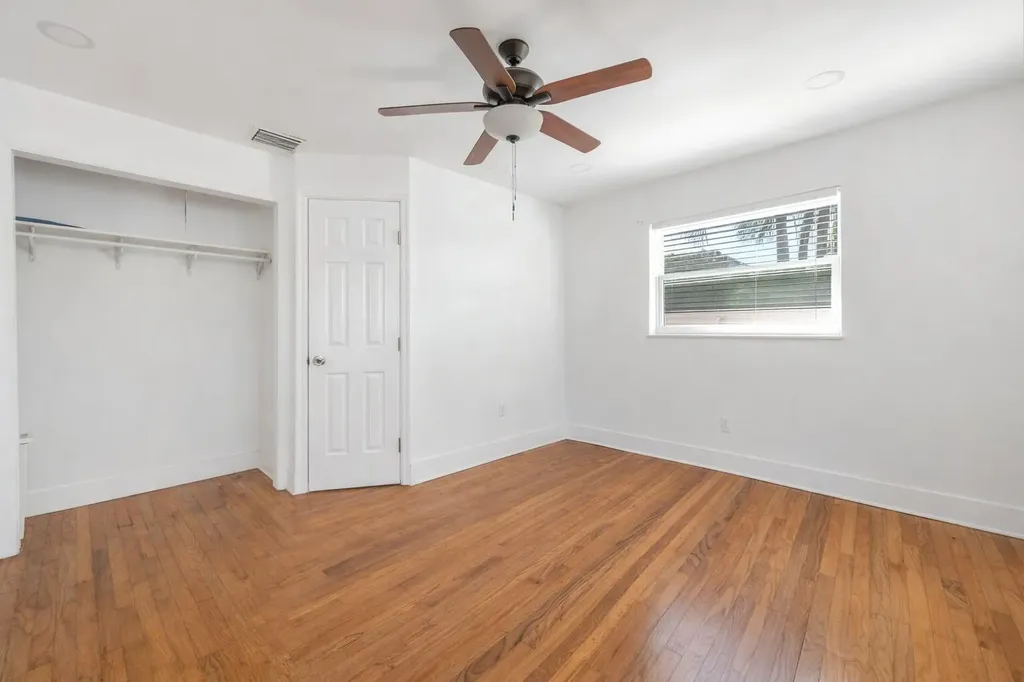 3914 Serubi Avenue Palm Springs FL 33461
