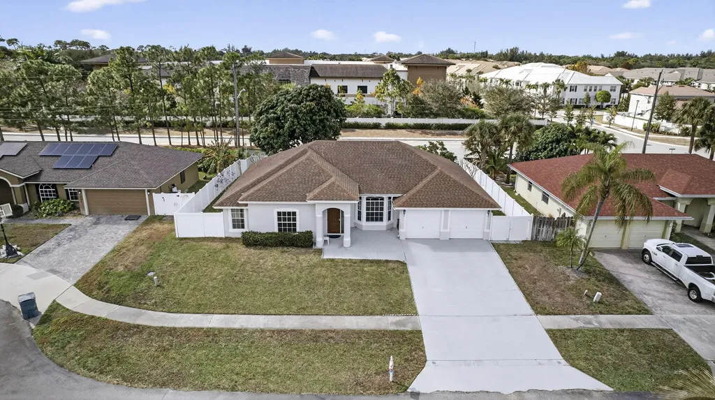 102 Brook Woode Court Royal Palm Beach FL 33411