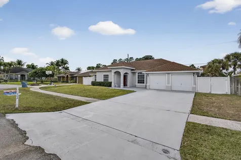 102 Brook Woode Court Royal Palm Beach FL 33411