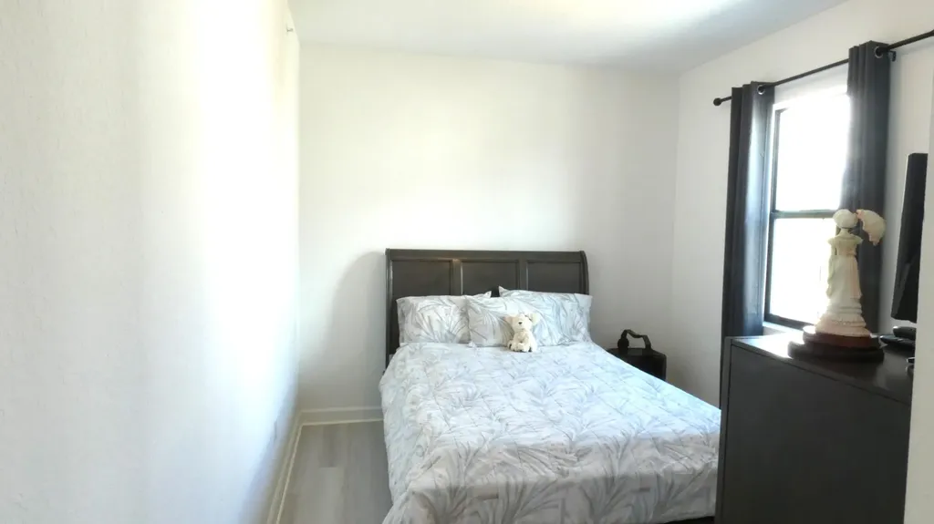 9052 Gulf Run Way Lake Worth FL 33467