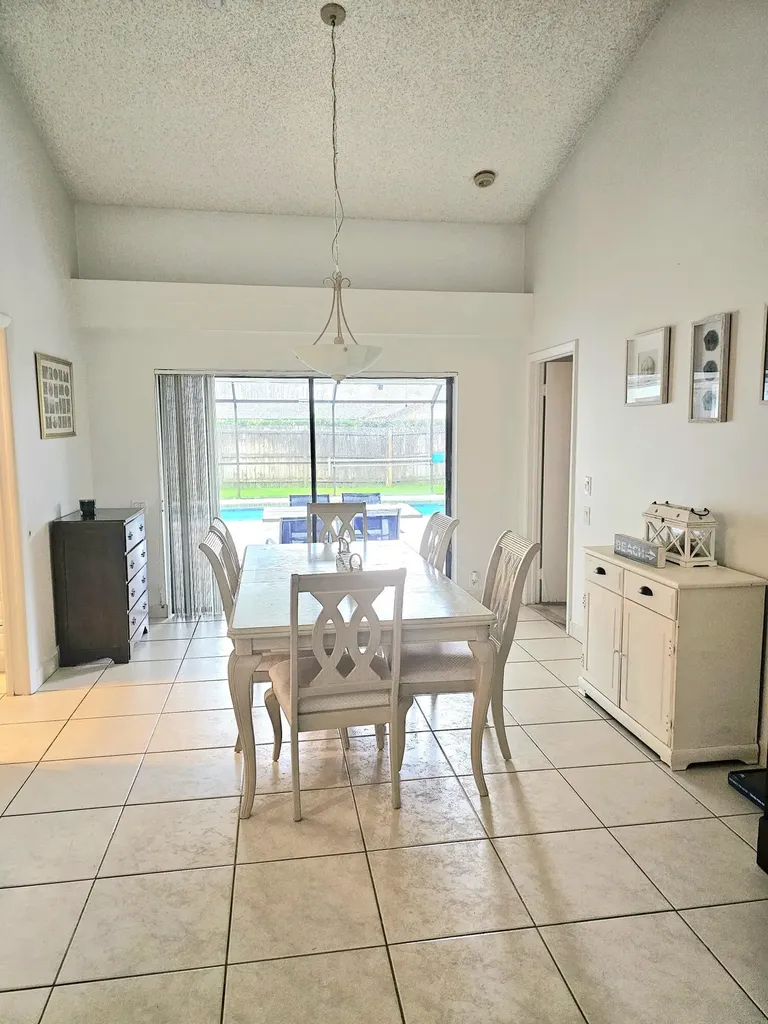14060 Greentree Drive Wellington FL 33414