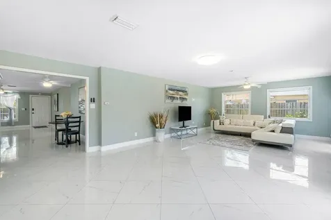 1837 16th Avenue N Lake Worth Beach FL 33460