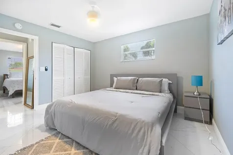 1837 16th Avenue N Lake Worth Beach FL 33460
