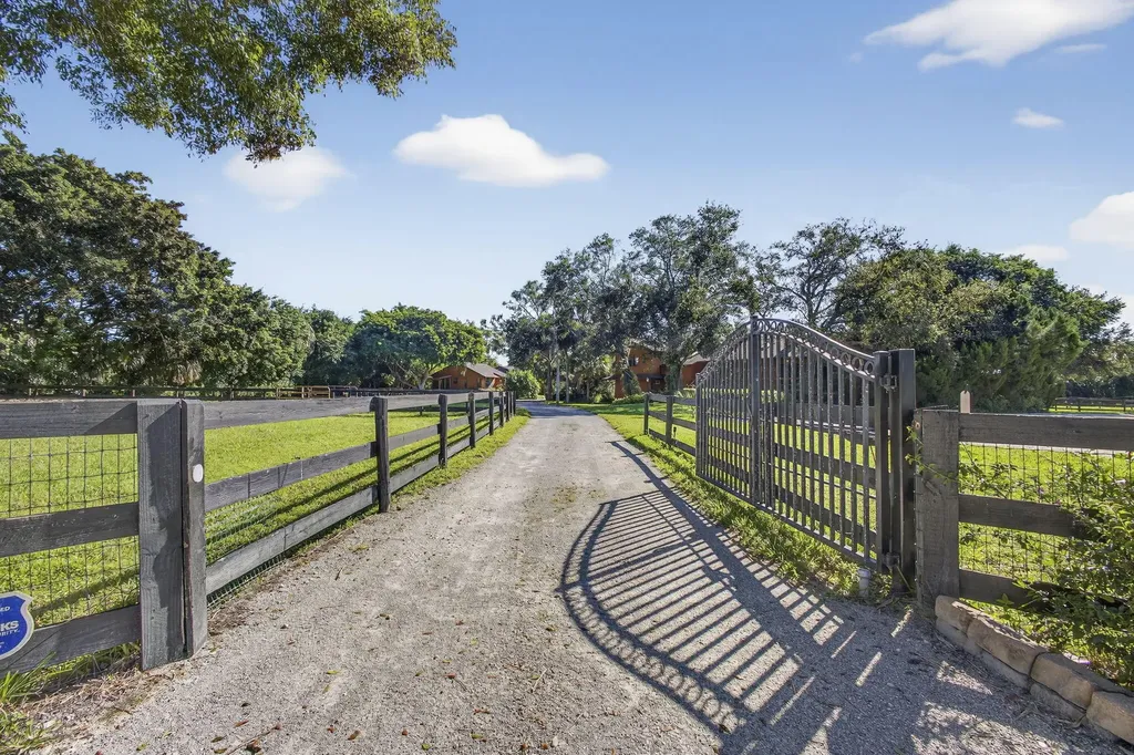 852 Cindy Drive Wellington FL 33414