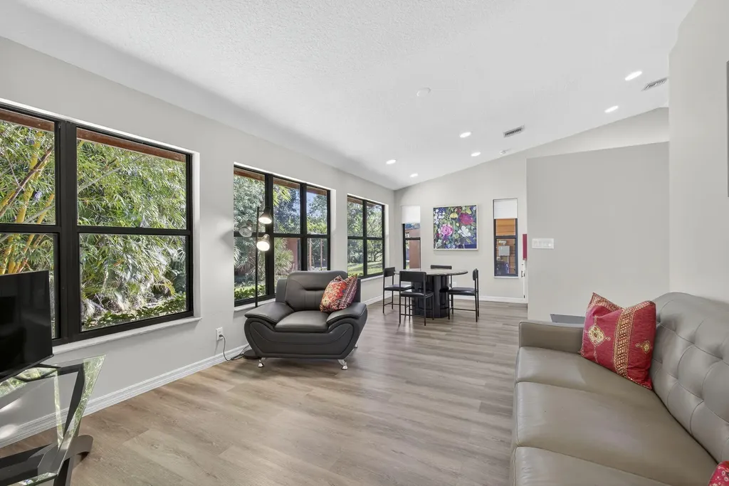 852 Cindy Drive Wellington FL 33414