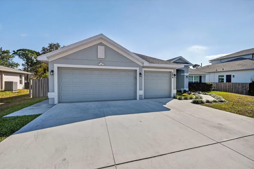 294 SW Statler Avenue Port St Lucie FL 34984
