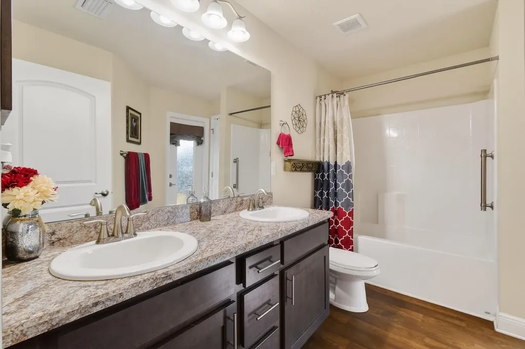 294 SW Statler Avenue Port St Lucie FL 34984