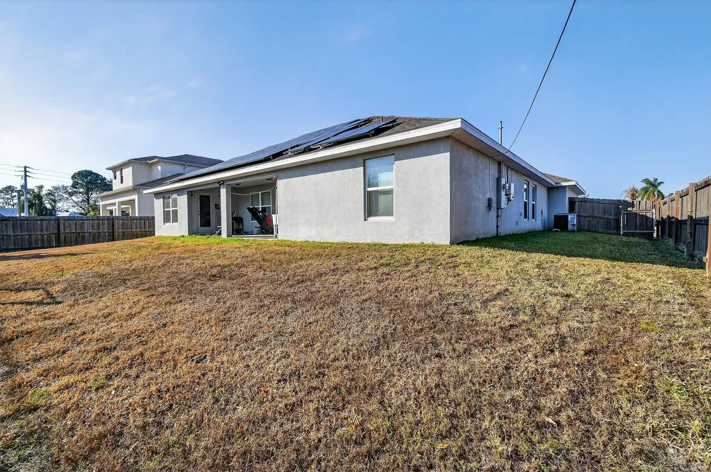 294 SW Statler Avenue Port St Lucie FL 34984