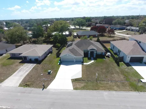 294 SW Statler Avenue Port St Lucie FL 34984