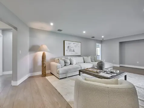 1170 Fairview Lane Singer Island FL 33404