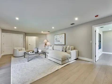 1170 Fairview Lane Singer Island FL 33404