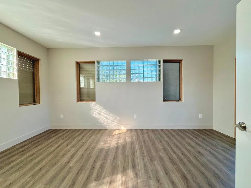 540 S Federal Highway Deerfield Beach FL 33441