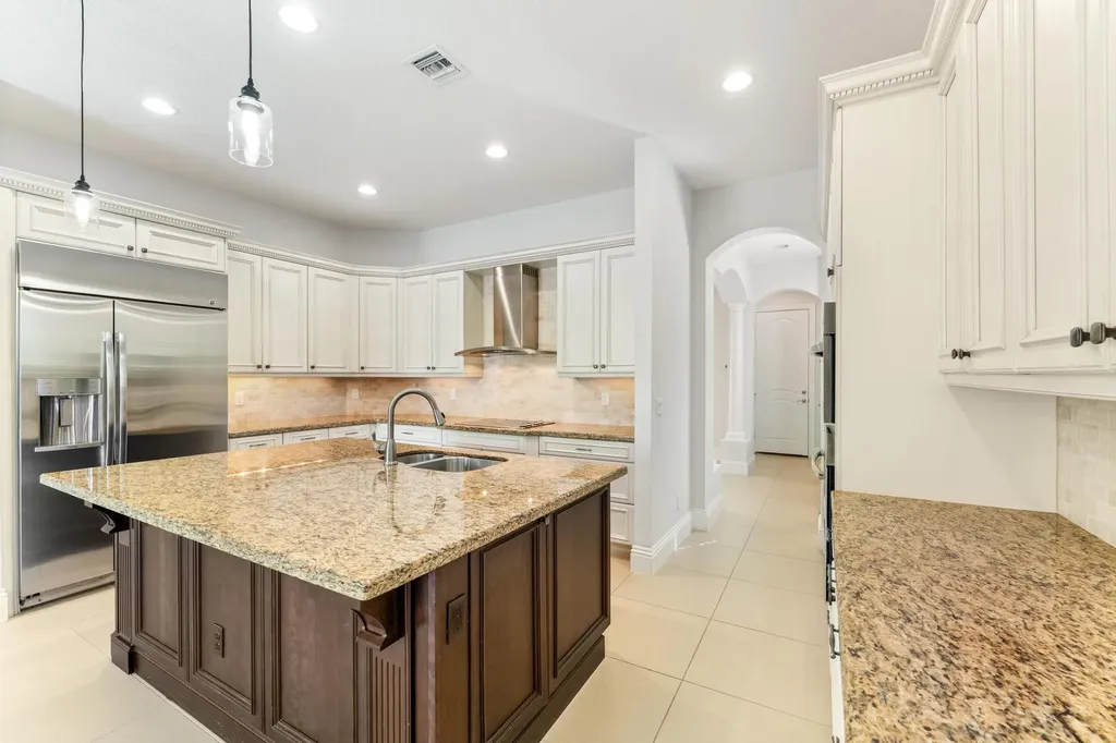 259 SE Calmo Circle Port St Lucie FL 34984