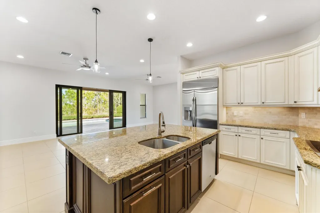 259 SE Calmo Circle Port St Lucie FL 34984