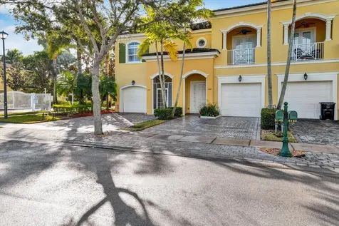 6145 NW Helmsdale Way Port St Lucie FL 34983
